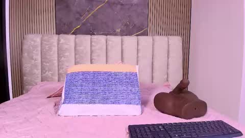 Valentina online show from 12.02.25