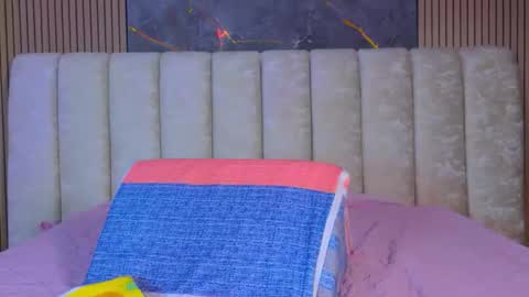 Valentina online show from 12.17.25