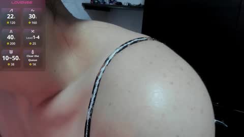 valemorales413 online show from 03.13.26