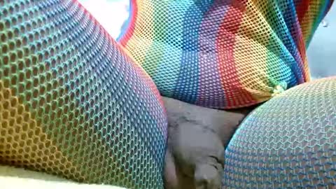 valencutt online show from 10.23.25