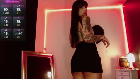 Snapshot of valengray chatting on 01.09.25 Valen online show from 01.09.25