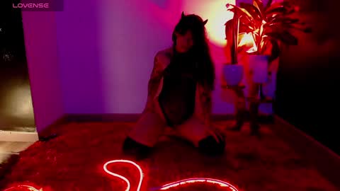 Snapshot of valengray chatting on 01.17.25 Valen online show from 01.17.25