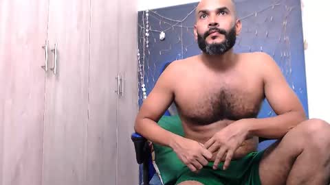 Valentine online show from 12.26.24