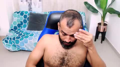 Valentine online show from 01.04.25