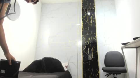 VALENTIN  online show from 04.07.26