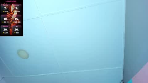 Snapshot of valentina_0_ chatting on 11.01.25 Valentina online show from 11.01.25