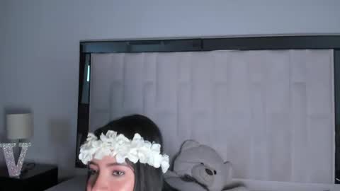 Snapshot of valentina_fi chatting on 11.08.25 Valentina online show from 11.08.25