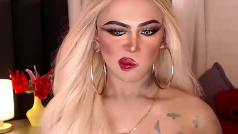 Amanda online show from 01.05.25