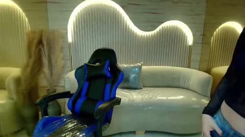 Valentina online show from 09.30.25