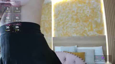 Valentina  online show from 12.19.25