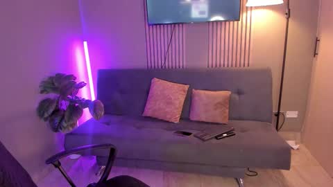 Snapshot of valentina_vegaa chatting on 02.07.26 Val online show from 02.07.26