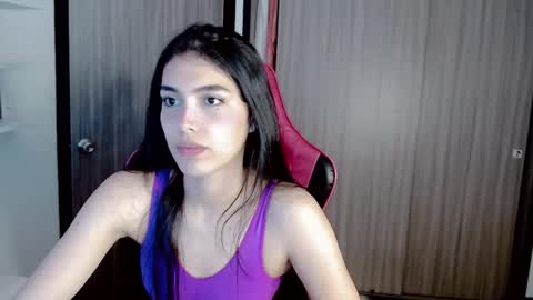 Snapshot of valentinasweet_ chatting on 11.02.25 Valentina online show from 11.02.25