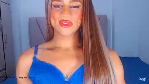 Snapshot of valentinaxxxdoll chatting on 04.27.26 VALENTINA online show from 04.27.26