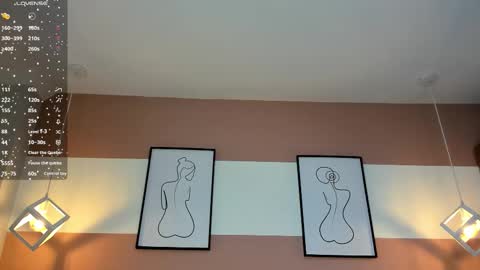 Snapshot of valentine_mia_ chatting on 12.17.25 Mia online show from 12.17.25