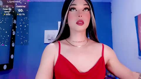 Snapshot of valentinne_marian chatting on 01.13.25 Marian online show from 01.13.25