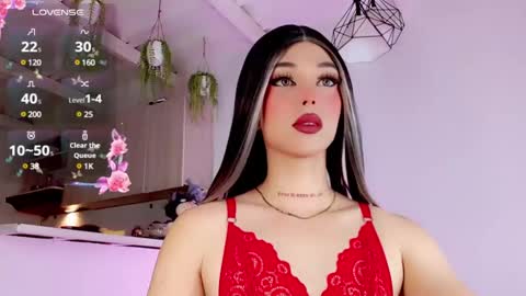 Snapshot of valentinne_marian chatting on 02.04.25 Marian online show from 02.04.25