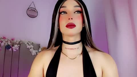 Snapshot of valentinne_marian chatting on 03.12.25 Marian online show from 03.12.25