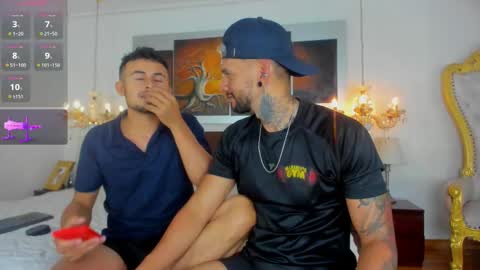 Snapshot of valentinos_ chatting on 11.11.25 Valentinos online show from 11.11.25