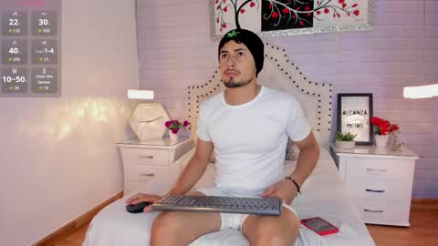 Snapshot of valentinos_ chatting on 01.05.26 Valentinos online show from 01.05.26