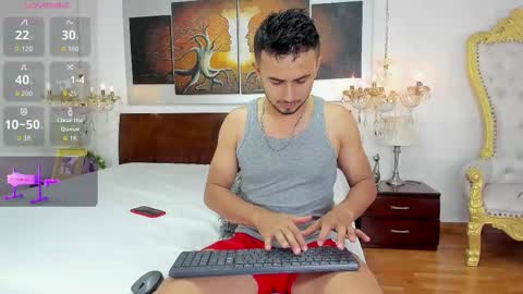 Snapshot of valentinos_ chatting on 02.06.26 Valentinos online show from 02.06.26