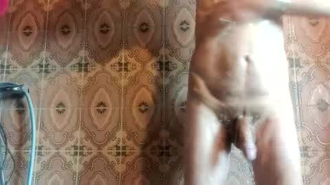 Snapshot of valentinosweet chatting on 02.22.26 valentinosweet online show from 02.22.26