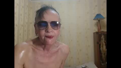 Snapshot of valenttijm3851 chatting on 03.19.26 valentijm online show from 03.19.26