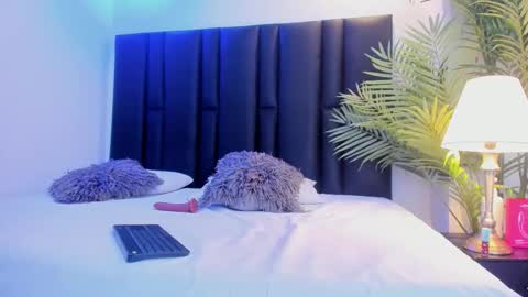 valeri_tafur online show from 02.26.26