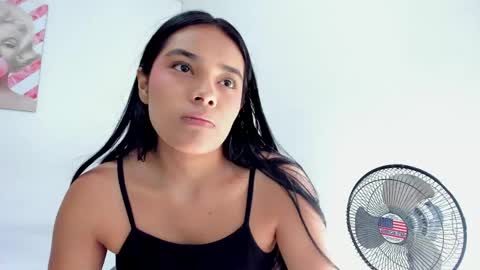valeria_miller69 online show from 04.30.26