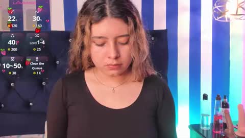 Snapshot of valeria_rouse28 chatting on 09.20.25 valeria_rouse28 online show from 09.20.25