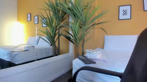 valeria_rua online show from 07.04.26