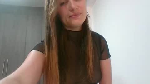 valeriafrannco online show from 04.10.26