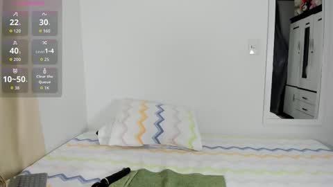 valerialoren online show from 11.25.25