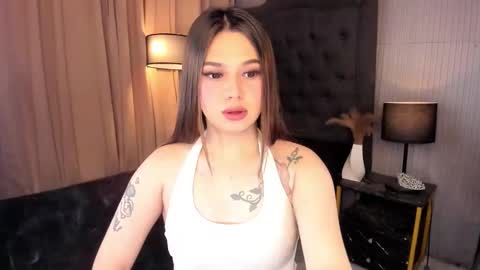 Valeria online show from 11.13.25