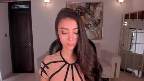 Snapshot of valeriavelvet chatting on 02.04.25 Vale online show from 02.04.25