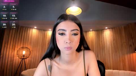 Snapshot of valeriavelvet chatting on 10.02.25 Vale online show from 10.02.25