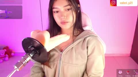 Valeri online show from 06.12.26