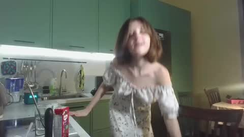 Snapshot of valerie_mooon chatting on 02.06.25 Kristi moony online show from 02.06.25