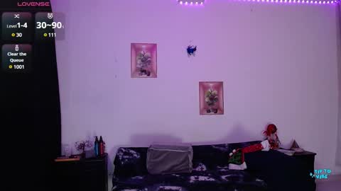 Valerie online show from 12.04.24