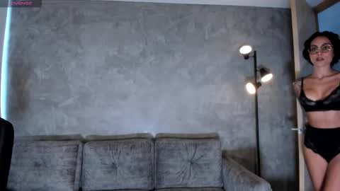  call me Val  online show from 02.06.26