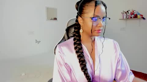 Valerie Blake online show from 09.11.25