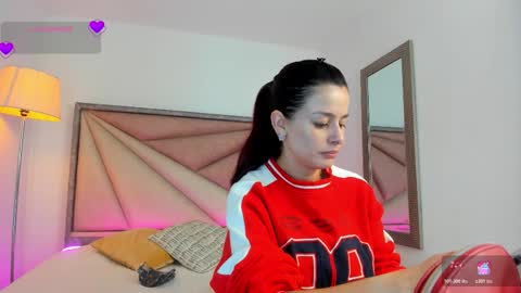 valeriemattson_ online show from 10.20.25