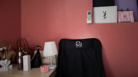 Valerie online show from 04.14.26