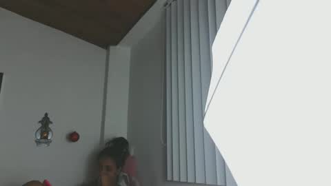 valery_lovex_ online show from 12.21.25