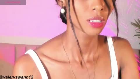 Valery swan1 online show from 02.06.25