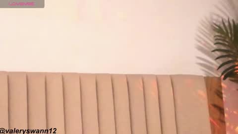 Valery swan1 online show from 03.03.25