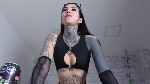 valerykat_ online show from 01.11.26