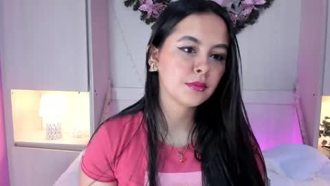 Snapshot of valerymeyerr chatting on 12.15.24 valerymeyerr online show from 12.15.24