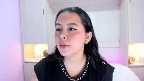 Snapshot of valerymeyerr chatting on 09.11.25 valerymeyerr online show from 09.11.25