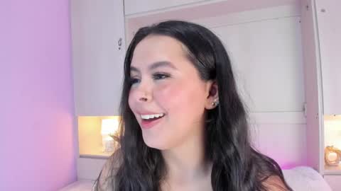 Snapshot of valerymeyerr chatting on 09.17.25 valerymeyerr online show from 09.17.25