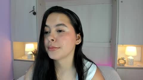 Snapshot of valerymeyerr chatting on 10.16.25 valerymeyerr online show from 10.16.25
